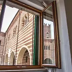 Aurelia Luxury - Piazza Delle Erbe 4* Verona