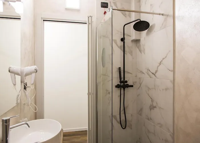 Aurelia Luxury - Piazza Delle Erbe Guest house Verona