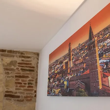 Aurelia Luxury - Piazza Delle Erbe * Werona