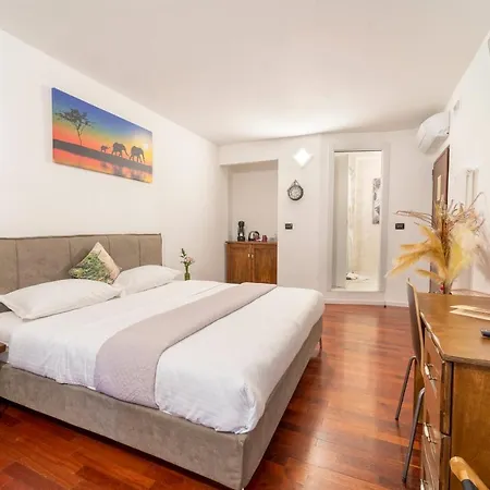 Pensjonat Aurelia Luxury - Piazza Delle Erbe