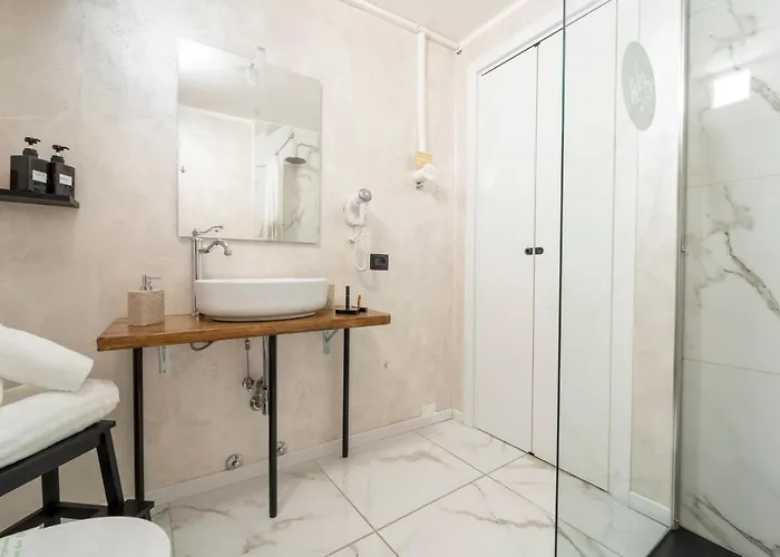 Aurelia Luxury - Piazza Delle Erbe